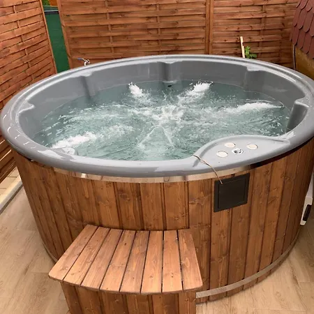 Molnar ゲストハウス