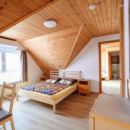 Molnar Penzion Zamárdi