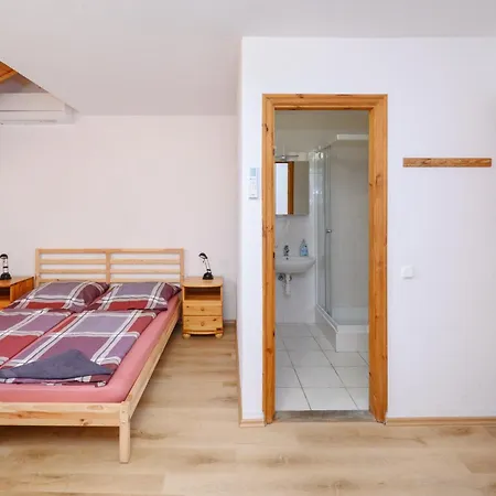 Molnar Gæstehus